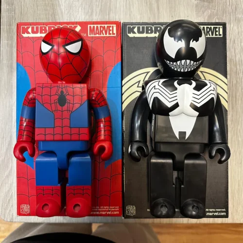 00071.webp *中古品* MARVEL SPIDER-MAN & VENOM SET 400% KUBRICK
